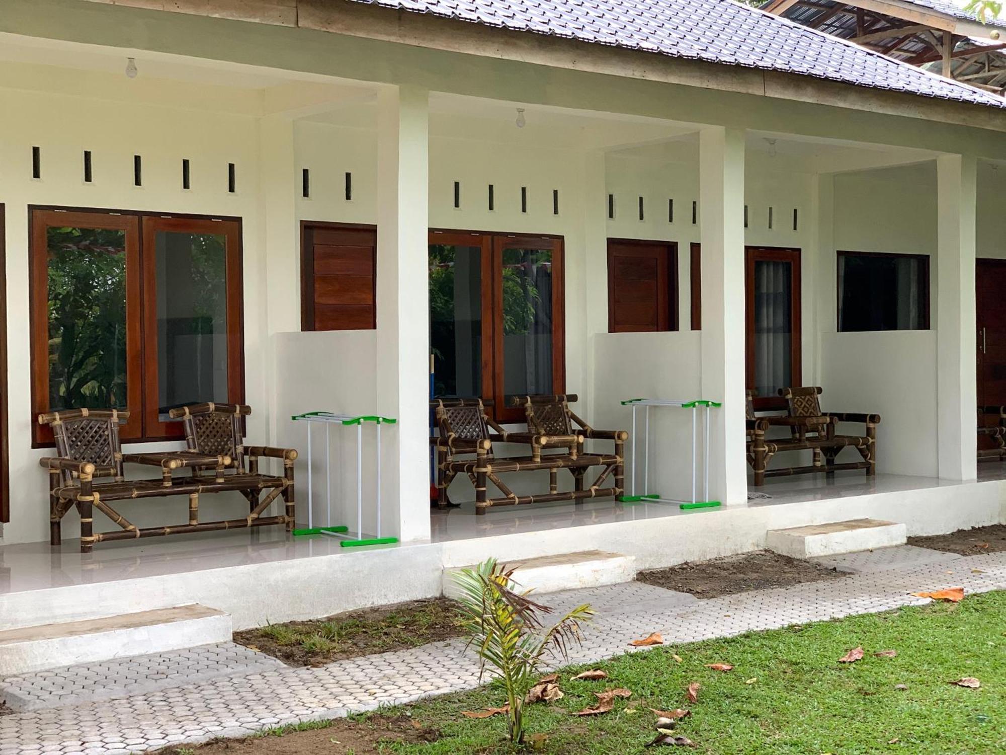 Gino'S Place - Guest House & Jungle Trekking Букит-Лаванг Экстерьер фото